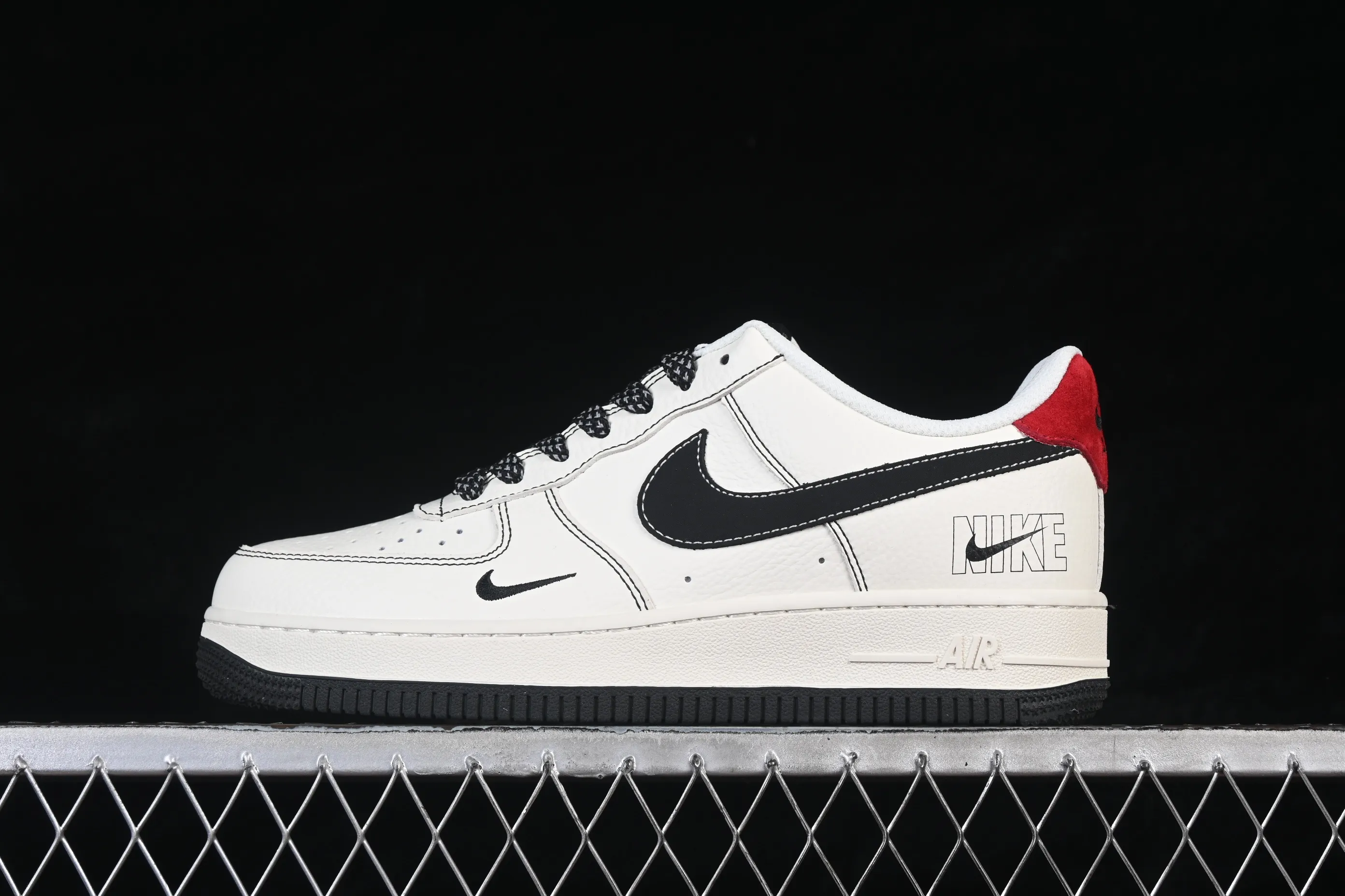 All Categories Nk Air Force 1 Air Force Series Nk Air Force 1 Low Air Force Low Nike Air Force 1'07 Low Retro Contrast Color Air Force One Low Casual Shoes MM3399-805